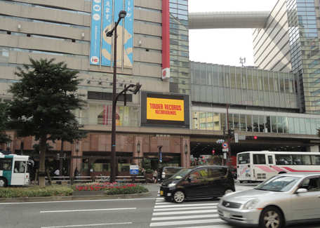 福岡市ソラリアLEDビジョン