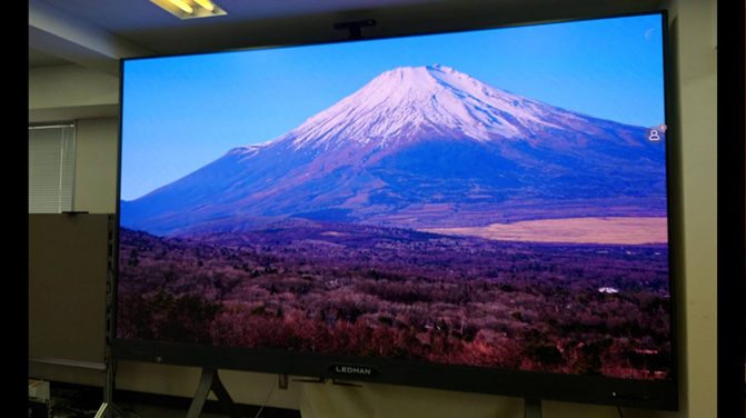 万葉倶楽部様 屋内LEDビジョン